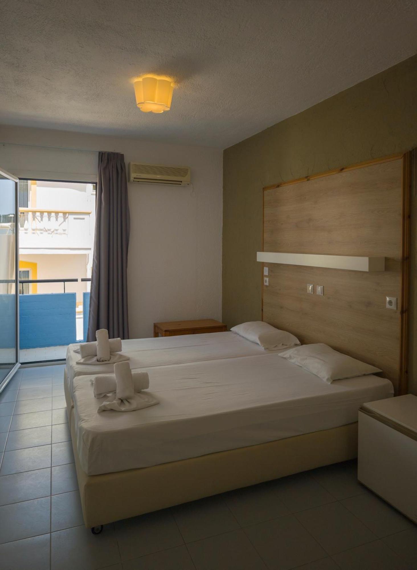 Simple Hotel Hersonissos Blue Zewnętrze zdjęcie